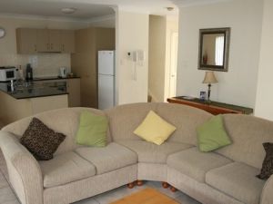 Pacific Sun Gold Coast Holiday Townhouse - Accommodation Perth