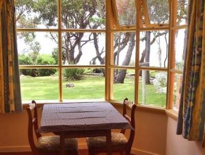 Anchlia Waterfront Cottage - Accommodation Perth
